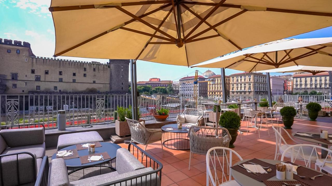 Mercure Napoli Centro Angioino Hotel Exterior photo