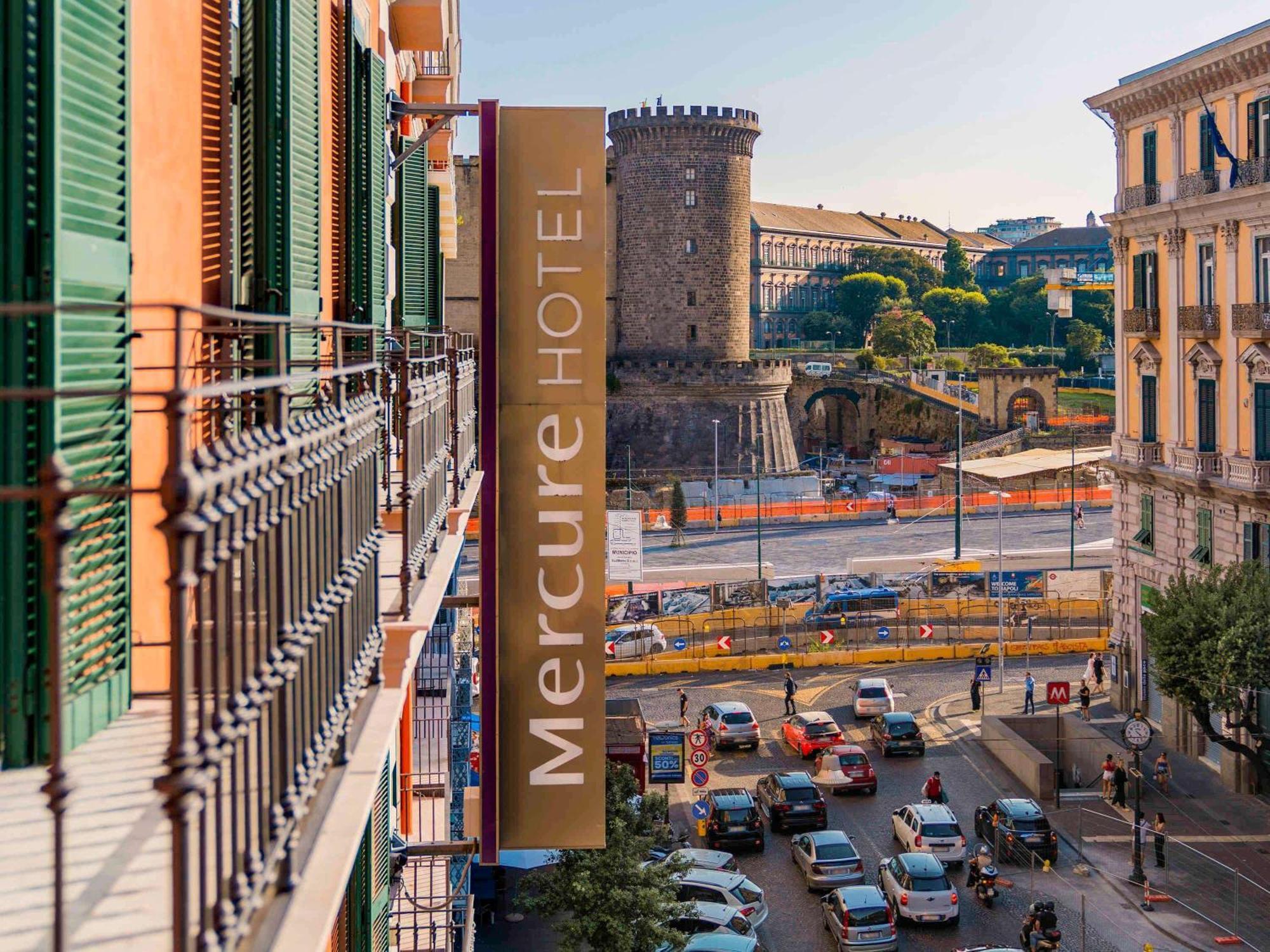 Mercure Napoli Centro Angioino Hotel Exterior photo